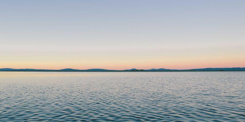 宏伟物资：聊城化工原料与危险品物资的安全仓储与专业运输管理之道